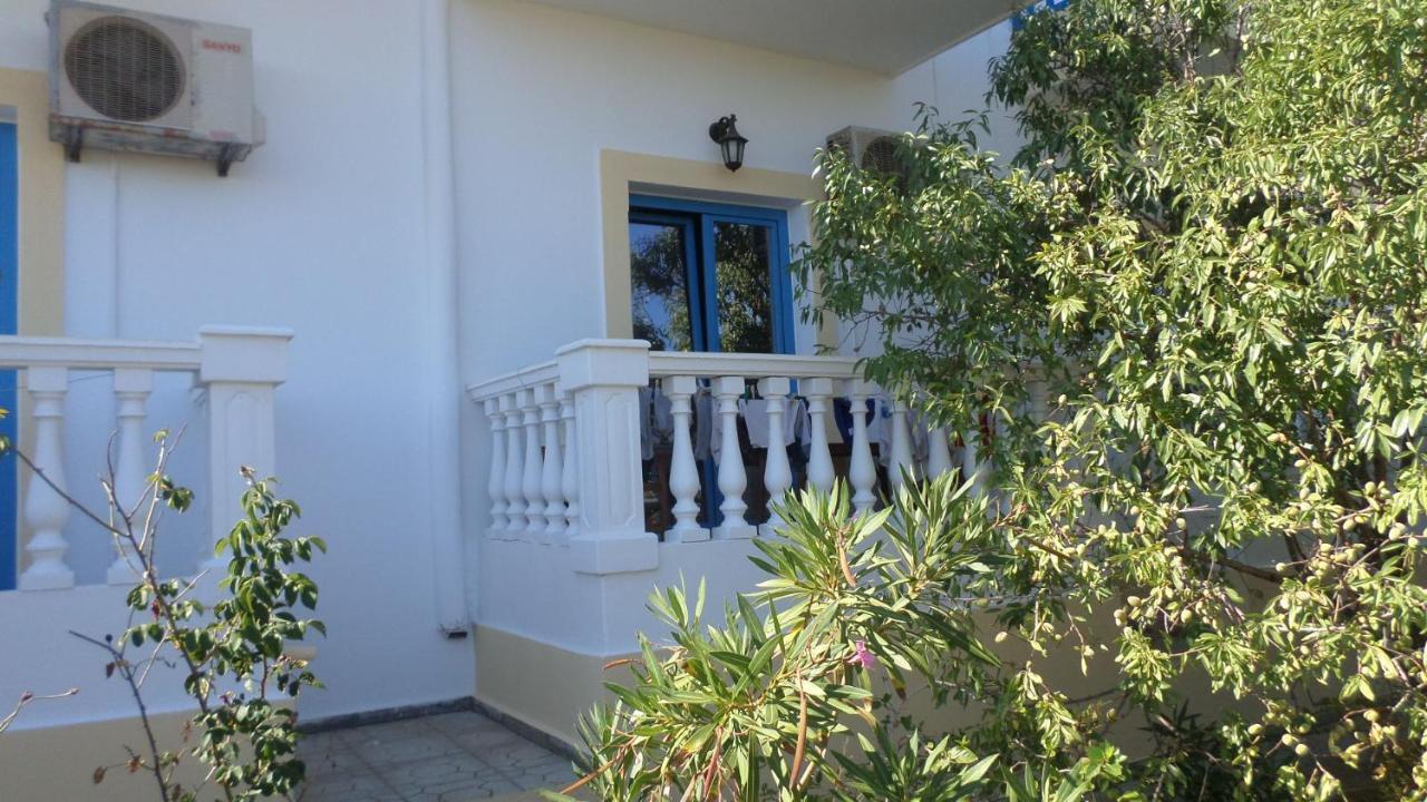Aeriko Hotel Apartments Agia Marina  Εξωτερικό φωτογραφία