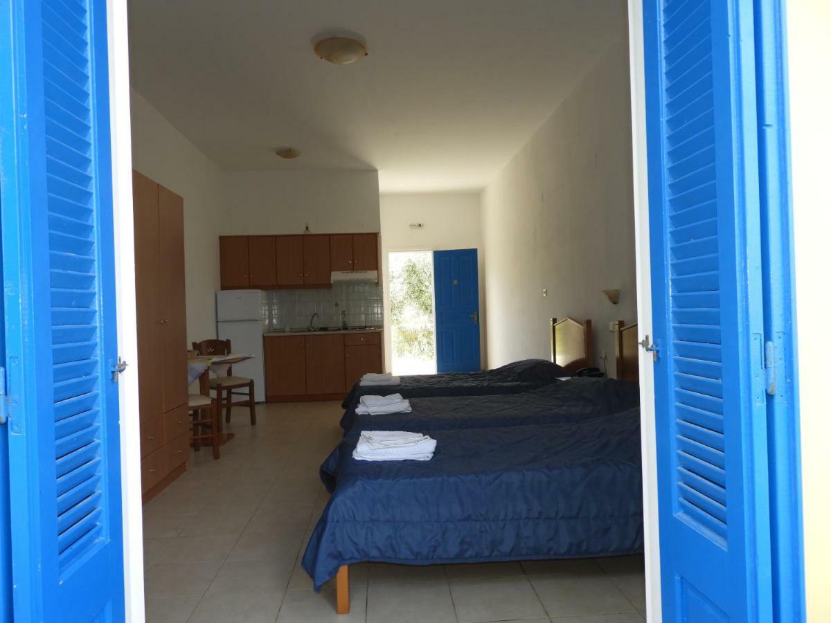 Aeriko Hotel Apartments Agia Marina  Εξωτερικό φωτογραφία